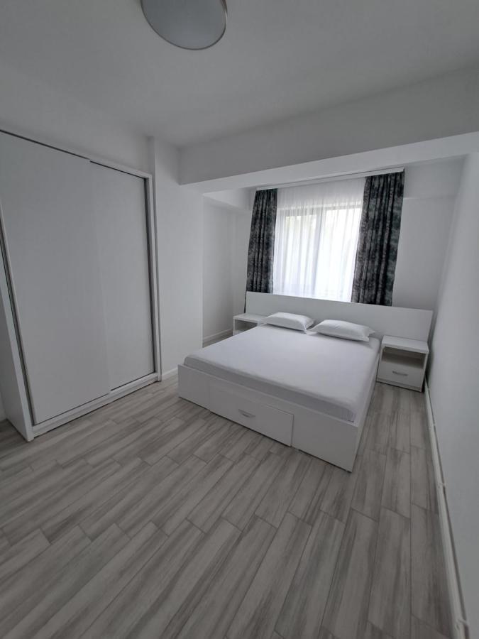 Come&Chill Craiova Esterno foto